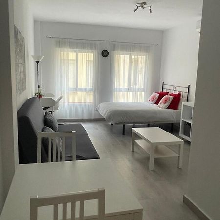 Victoria 68 Suite Málaga Eksteriør billede