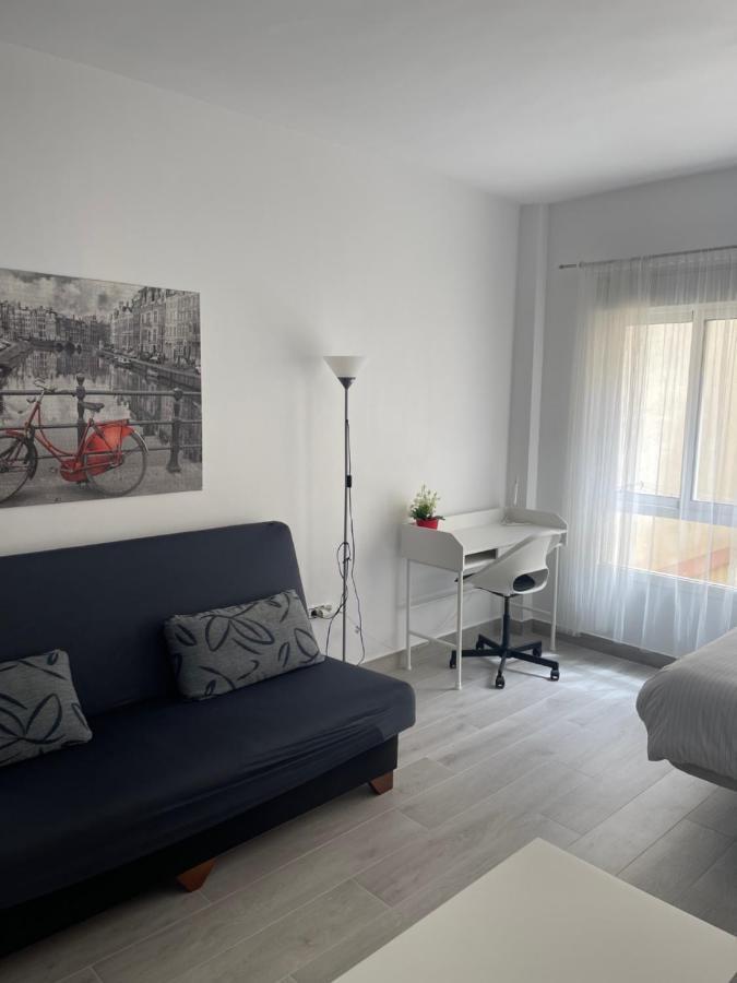 Victoria 68 Suite Málaga Eksteriør billede